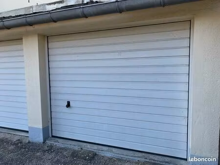 garage/box fermé