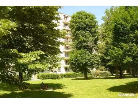 appartement 3 pièces 53 m²
