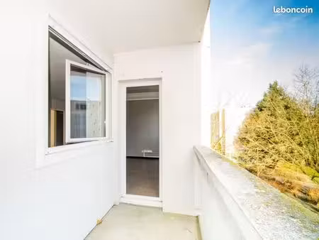 appartement 4 pièces 77 m²