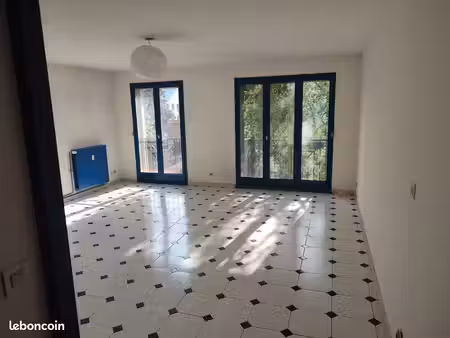appartement 3 pièces 70 m²
