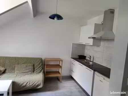 idéal pour étudiant  alternant  grand t2 meublé près du centre-ville (rue du légué)