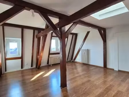 appartement 3 pièces 93 m²