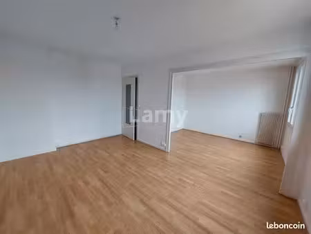 appartement 4 pièces 74 m²