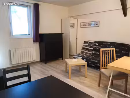 charmant studio meublé bourges centre 27 m2