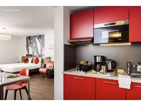 studio 1 pièce 25 m²