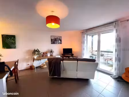 appartement 3 pièces 63 m²