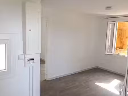location studio étudiant 26m²