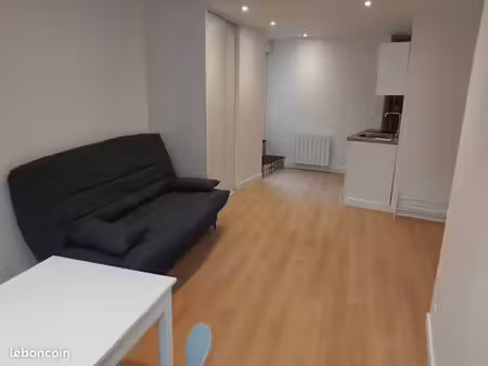 studio meublé - centre lorient