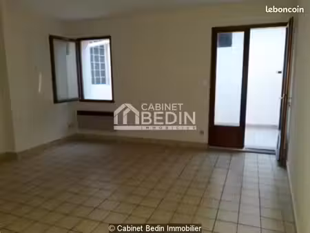 studio 1 pièce 24 m²