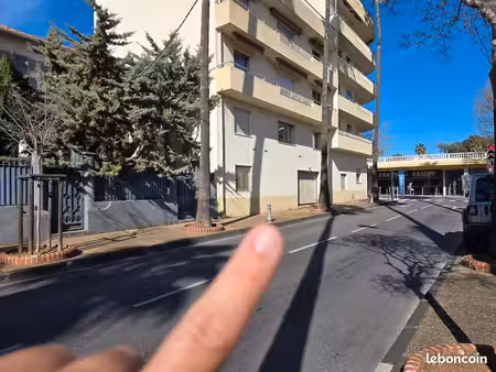 location rare box centre de hyeres ?️