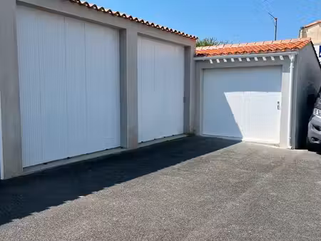 grand garage neuf à louer