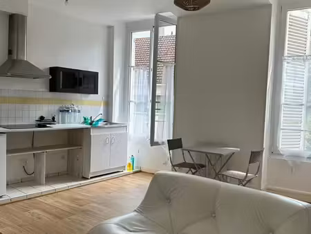 t2 meuble à louer