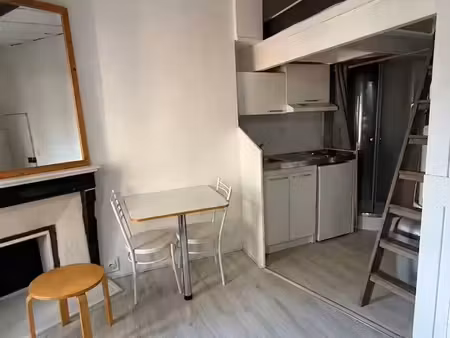 studio avec mezzanine  au calme  centre ville
