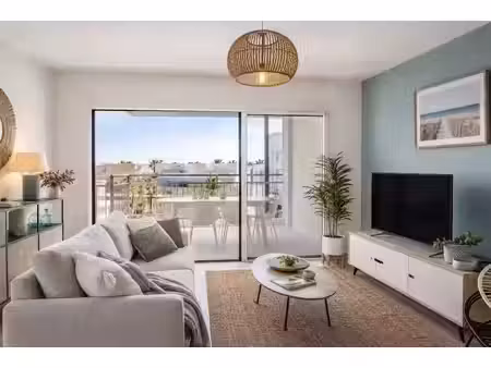 vente appartement 2 pièces 47 m² à le grau-du-roi (30240)  250 300 €