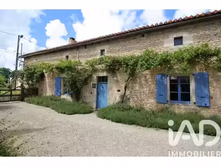 vente maison 6 pièces 178 m² civray (86400)