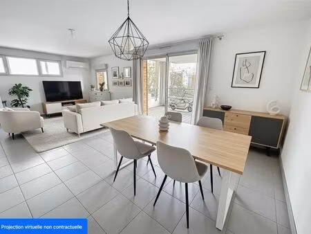 appartement t4 avec terrasse de plus de 13m2