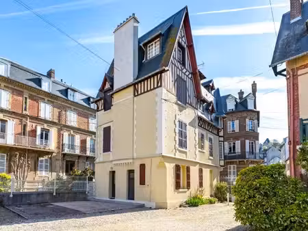 adorable studio de 15 50 m2 avec accès direct a la plage