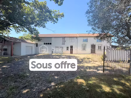 fermette de 127 50 m² à villecomtal-sur-arros