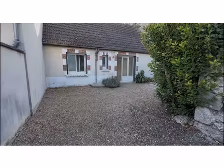location maison 3 pièces 76 m² à meung-sur-loire (45130)