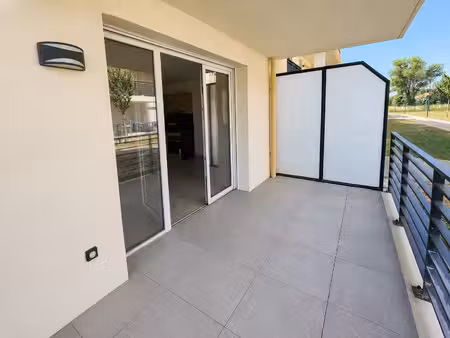 location appartement t2 avignon montfavet - 66 50 m2 en rez-