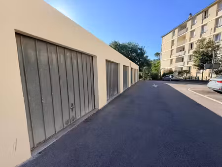 garage privatif - aix-en-provence - résidence le source