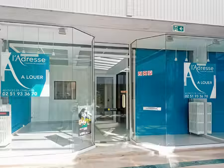 location local commercial  40.00m²  challans