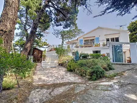 barbâtre à deux pas de la plage maison 4 chambres