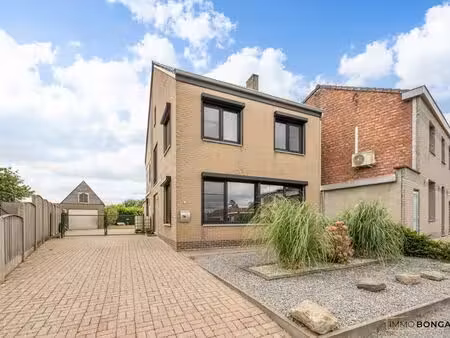 maison à vendre à bree € 294.000 (lqu52) - immo bongaerts | zimmo