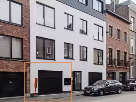 ruime garage te koop gent centrum
