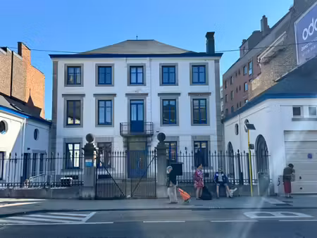 espace de bureaux rénové au cœur de namur