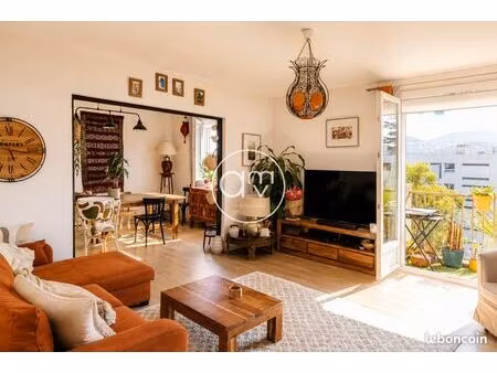 appartement 4 pièces 81 m²