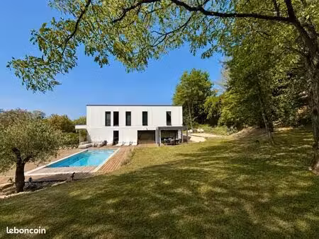 maison 7 pièces 150 m²