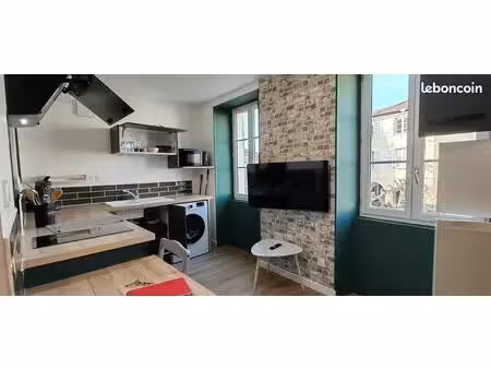 studio 1 pièce 22 m²
