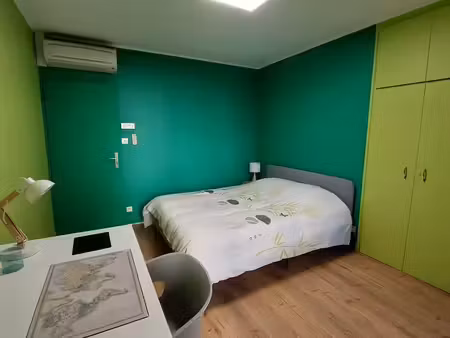 appartement 1 pièce 14 m²