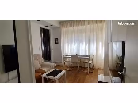 appartement entièrement meublé  f2  cuisine séparé  ascenseur  balcon