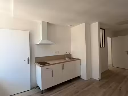 appartement t2 neuf / centre ville