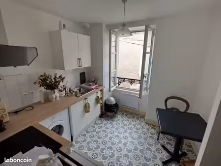 studio meublé