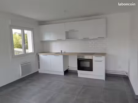 rambouillet - appartement 3 pièces 64 m2 - etat neuf