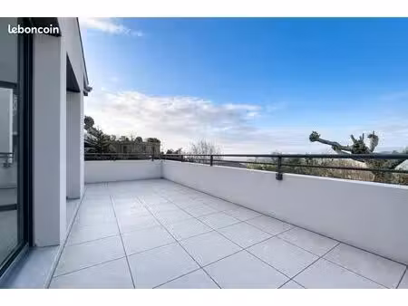 appartement 3 pièces 63 m²