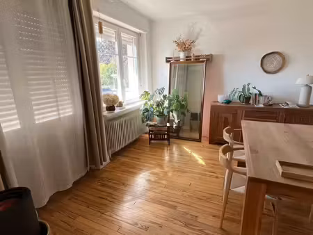 appartement 3 pièces meublé avec jardin privatif  balcon et vue sur la moselle – thionvill