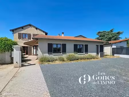 maison 7 pièces 162 m²