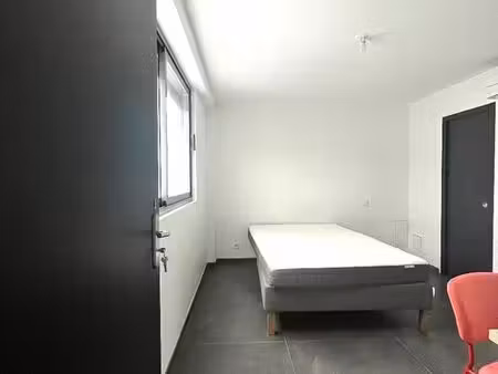 appartement 1 pièce 17 m²
