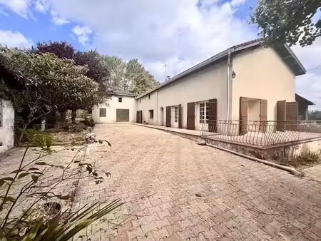 vente maison 4 pièces 102 m² à blasimon (33540)  199 500 €