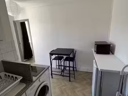 location appartement 1 pièce 21 m² à ivry-sur-seine (94200)