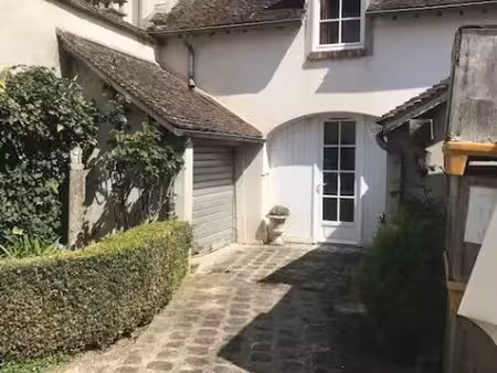 location meublée appartement 2 pièces à crécy-la-chapelle (77580)  737 €