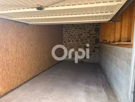 location parking 20 m² à cublac (19520)  60 €