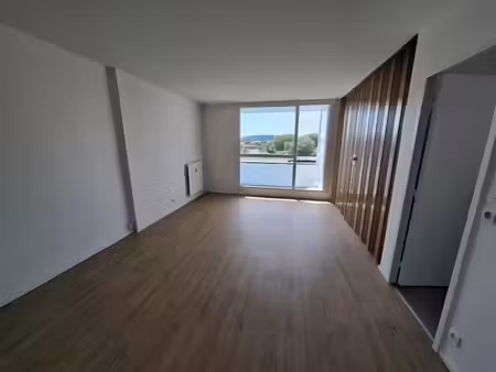 location appartement 2 pièces 49.49 m² à compiegne (60200)  735 €