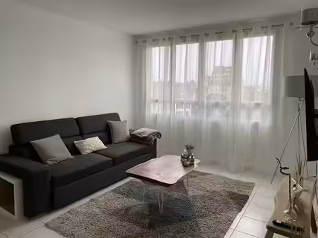 location meublée appartement 3 pièces 61.04 m² à mantes-la-jolie (78200)  940 €