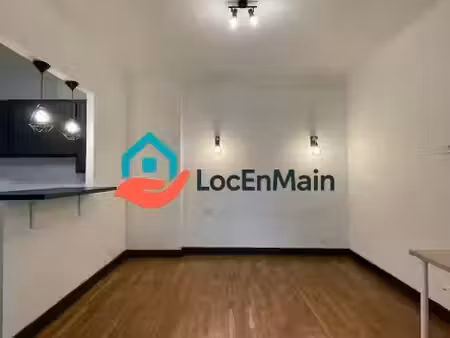 location appartement 1 pièce 22 m² à paris 10ème (75010)  835 €