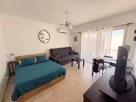 location meublée appartement 1 pièce 29 m² à cagnes-sur-mer (06800)  790 €
